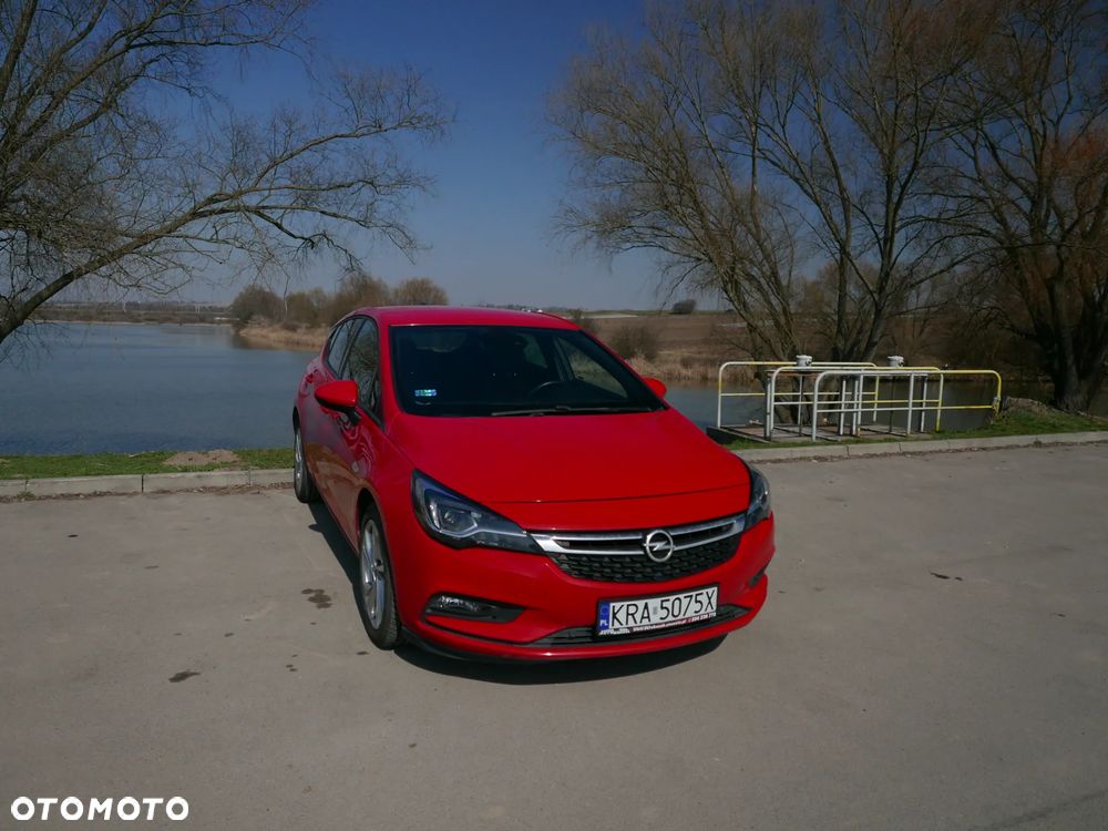 Opel Astra 1.4 T Elite - 1