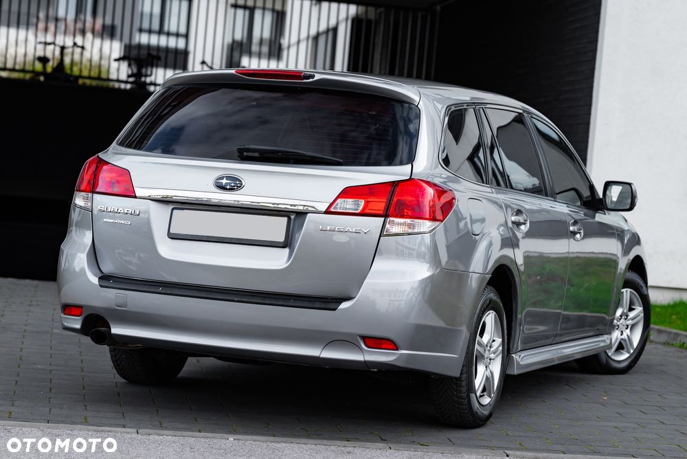 Subaru Legacy 2.0i Trend - 13