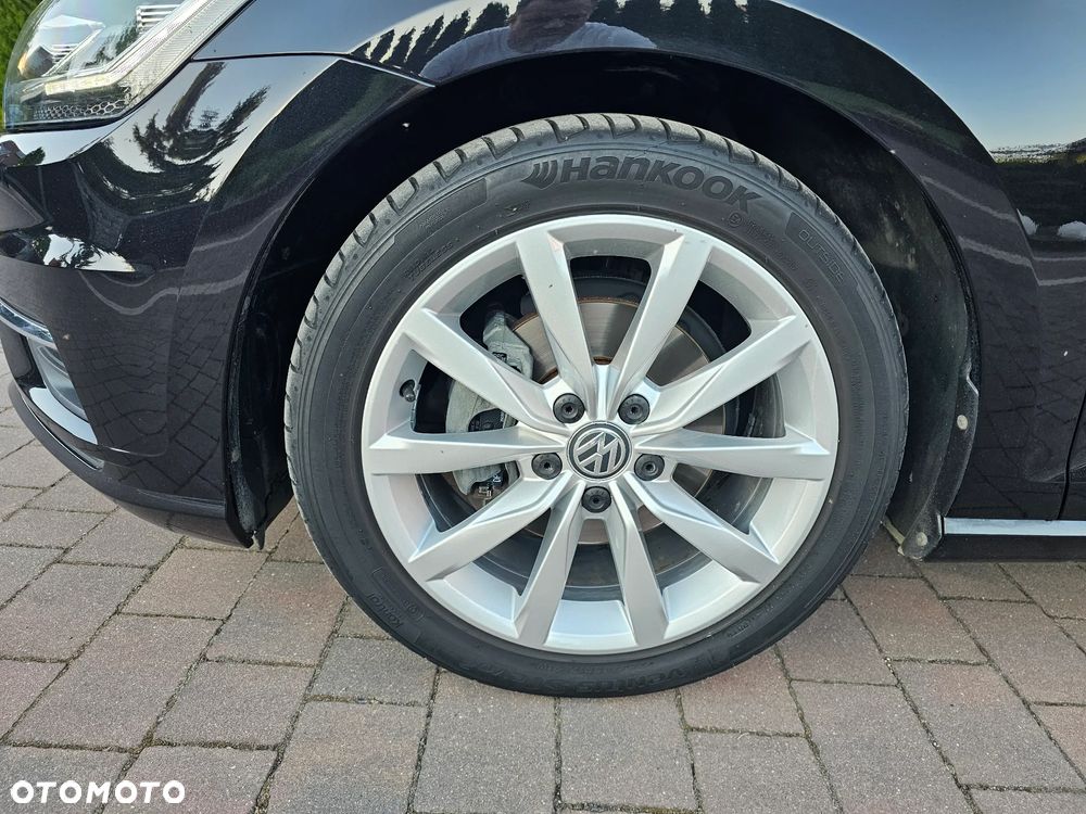 Volkswagen Golf 1.5 TSI BMT Evo Highline - 25