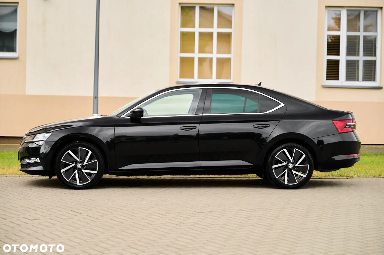 Skoda Superb 2.0 TDI SCR Style DSG - 5