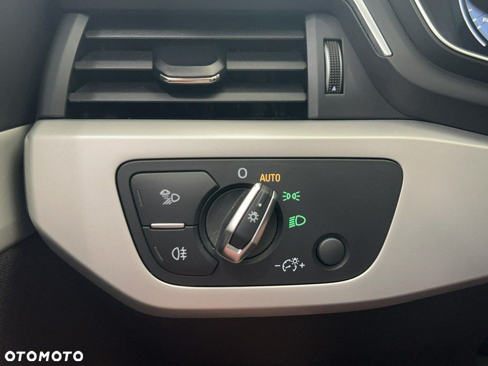 Audi A4 Limousine - 27