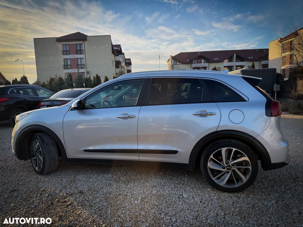 Kia Niro 1.6 GDI HEV 2WD OPF Aut. Edition 7 - 5