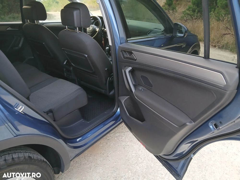 Volkswagen Tiguan 2.0 TDI DPF DSG 4Mot Comfortline - 14