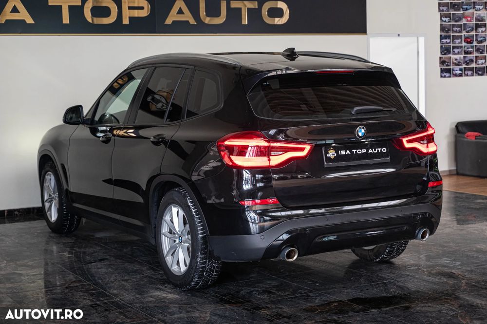 BMW X3 xDrive20i Aut. xLine - 33