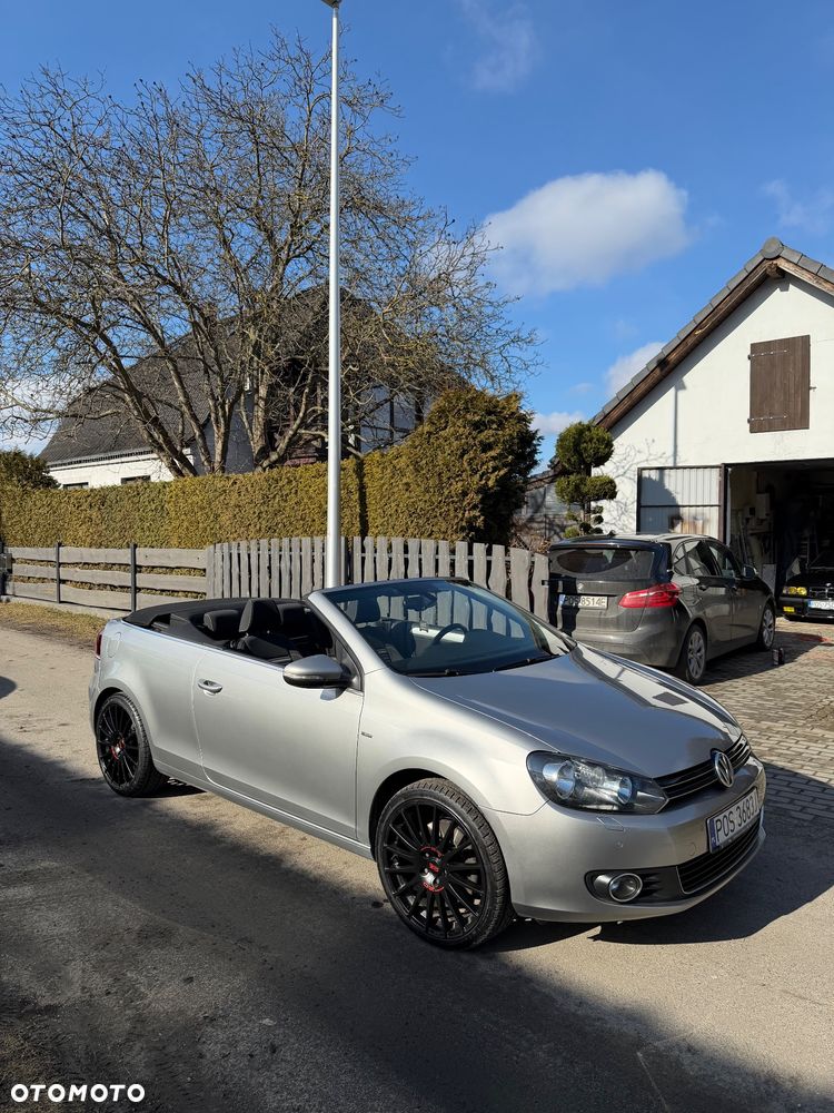 Volkswagen Golf - 2