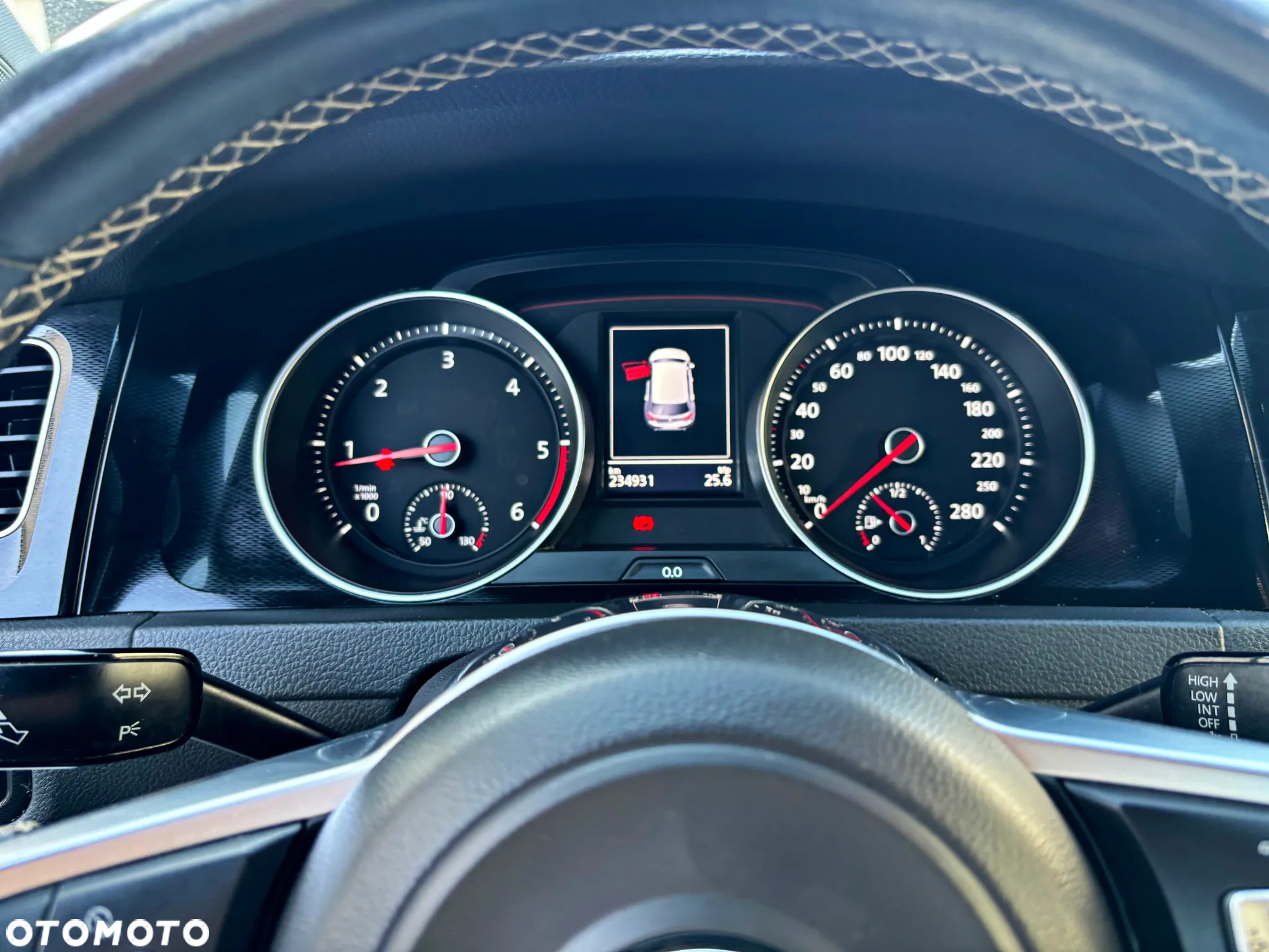 Volkswagen Golf VII 2.0 TDI BMT GTD - 11