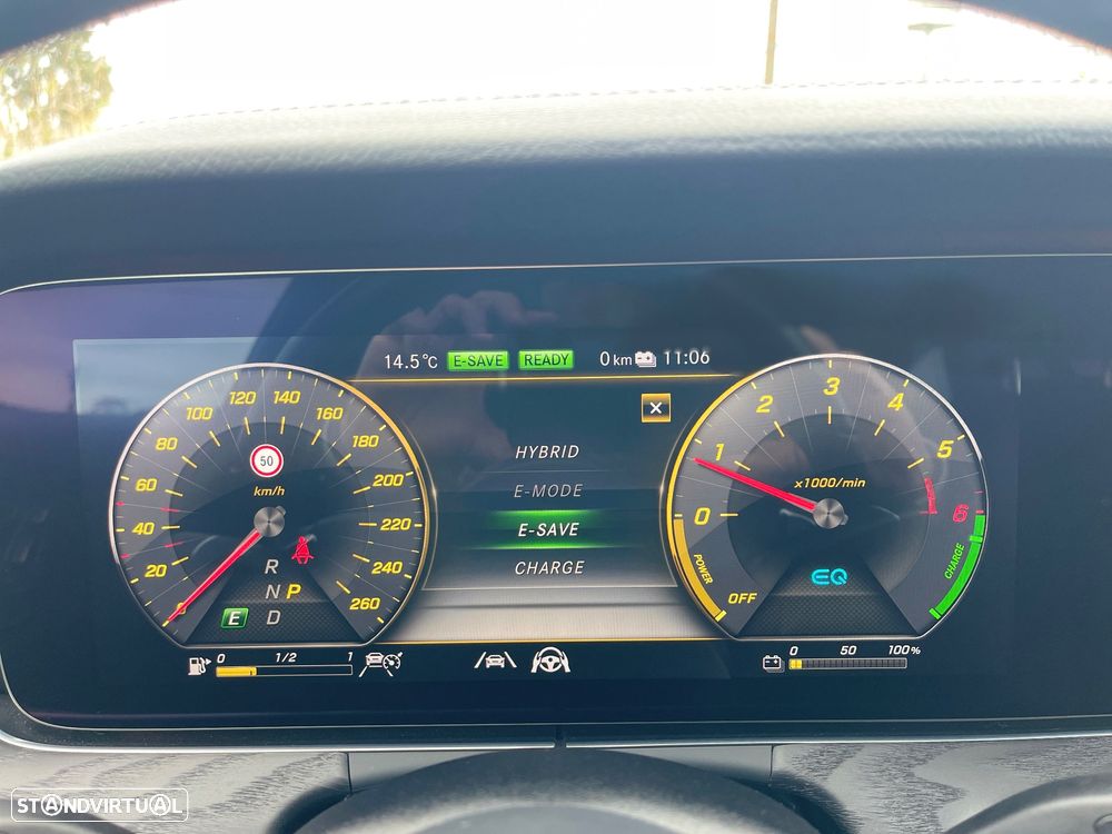 Mercedes-Benz E 300 de 9G-TRONIC AMG Line - 27