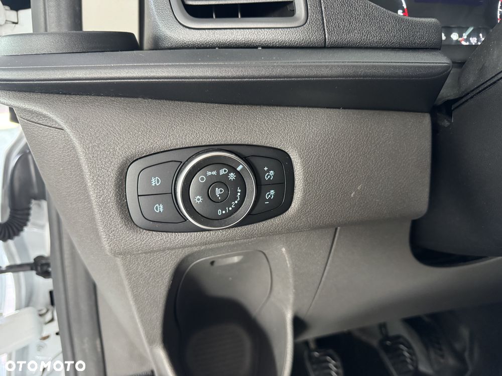 Ford Transit Custom - 20