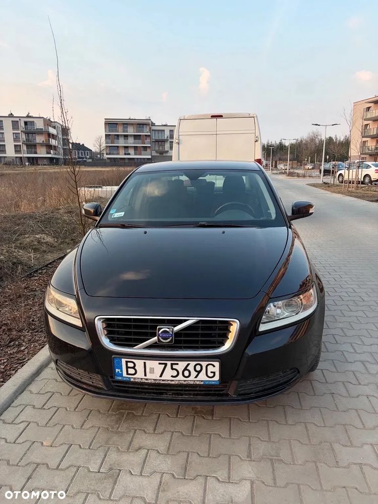 Volvo S40 2.0D - 12