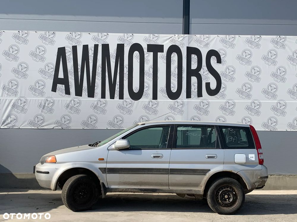 HONDA HR-V 2000 *SAMOCHÓD NA CZĘŚCI* 4326 MASKA, LAMPA, DRZWI, LUSTERKO, ZDERZAK, GRILL, BŁOTNIK, KLAPA, BELKA, DESKA, FOTELE, KANAPA, ĆWIARTKA KIEROWNICA, TARCZE, ZACISKI, ZAWIESZENIE, KOMPLETNY PRZÓD, KOMPLETNY TYŁ, LICZNIK, ZEGARY, PRAWE LEWE PRZÓD TYŁ - 1