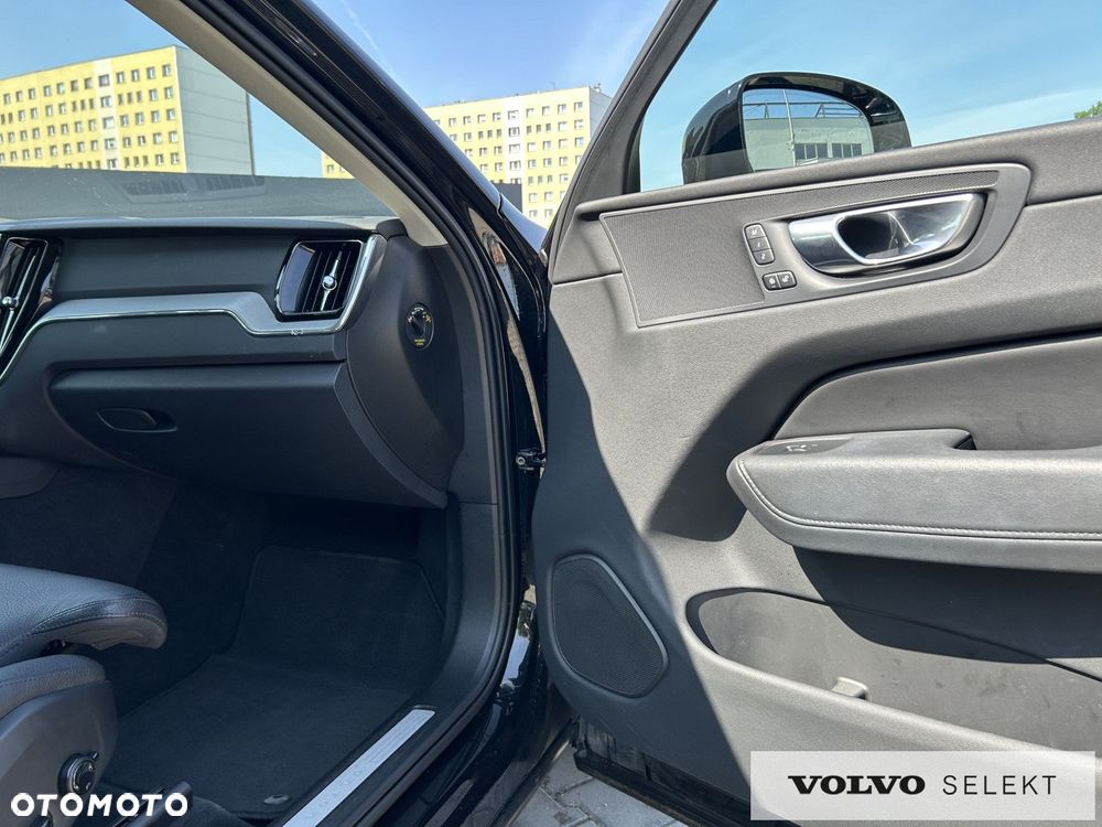 Volvo XC 60 - 19
