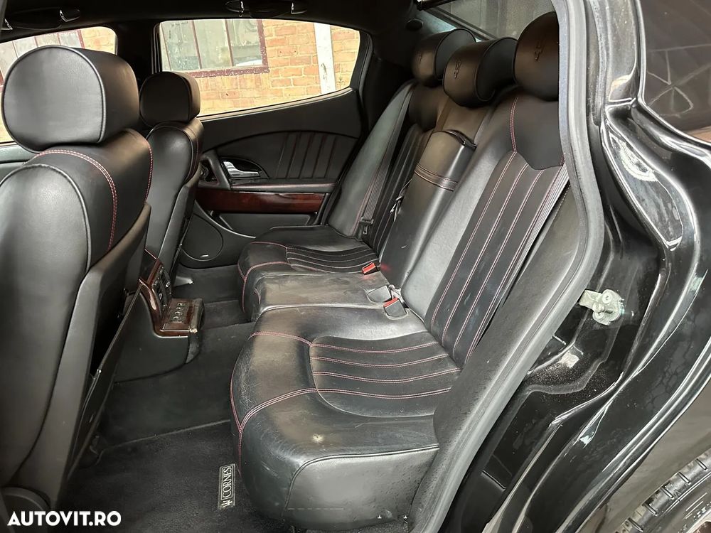 Maserati Quattroporte - 15