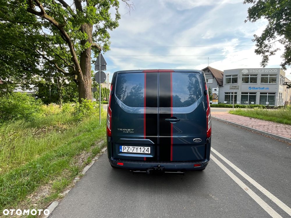 Ford Transit Custom - 14
