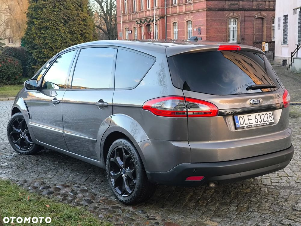 Ford S-Max 2.0 TDCi DPF Titanium - 15