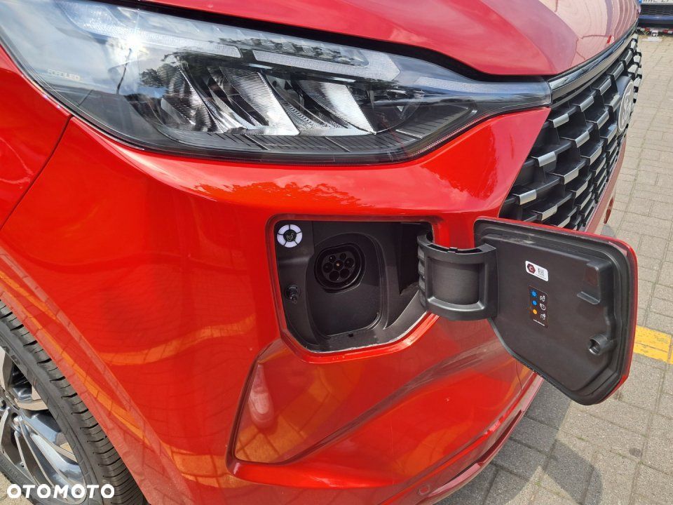 Ford Tourneo Custom - 9