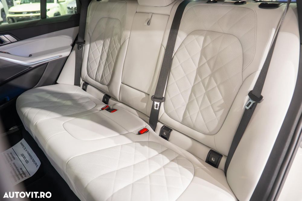 BMW X5 xDrive45e - 25