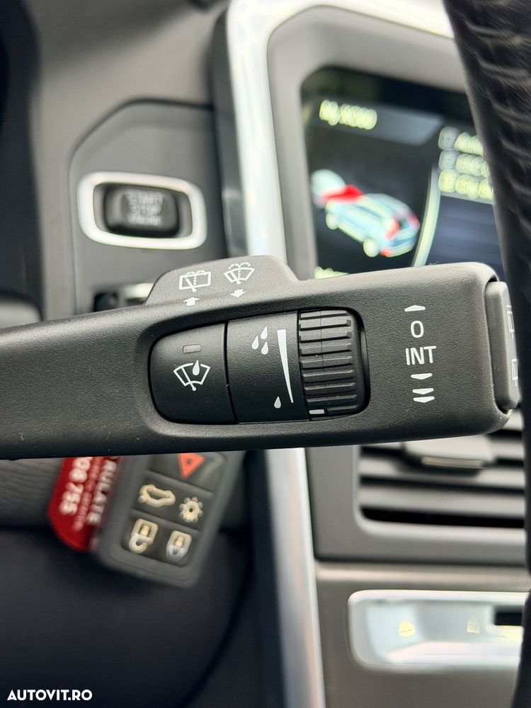 Volvo XC 60 D3 Start-Stop Kinetic - 35