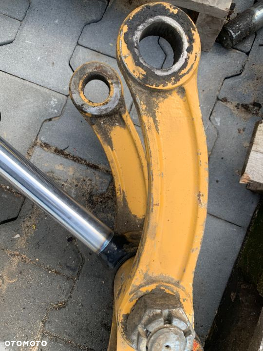 Kiwak łyżki kopiącej do minikoparki CAT 301/  CAT 302 - 4