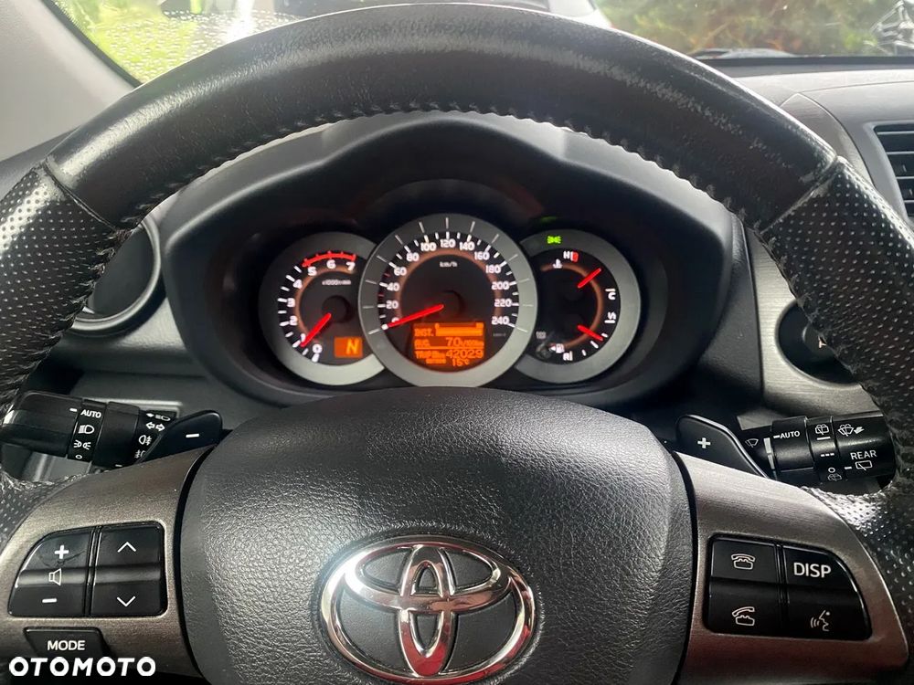 Toyota RAV4 2.2 D-CAT Premium - 21