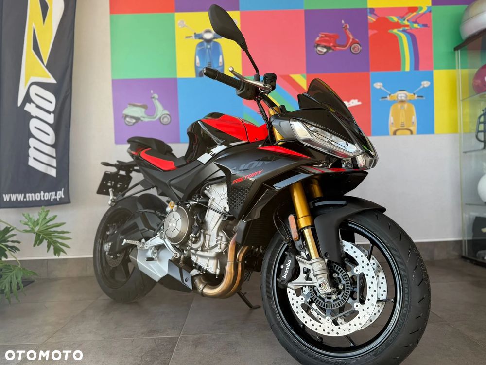 Aprilia Tuono - 1