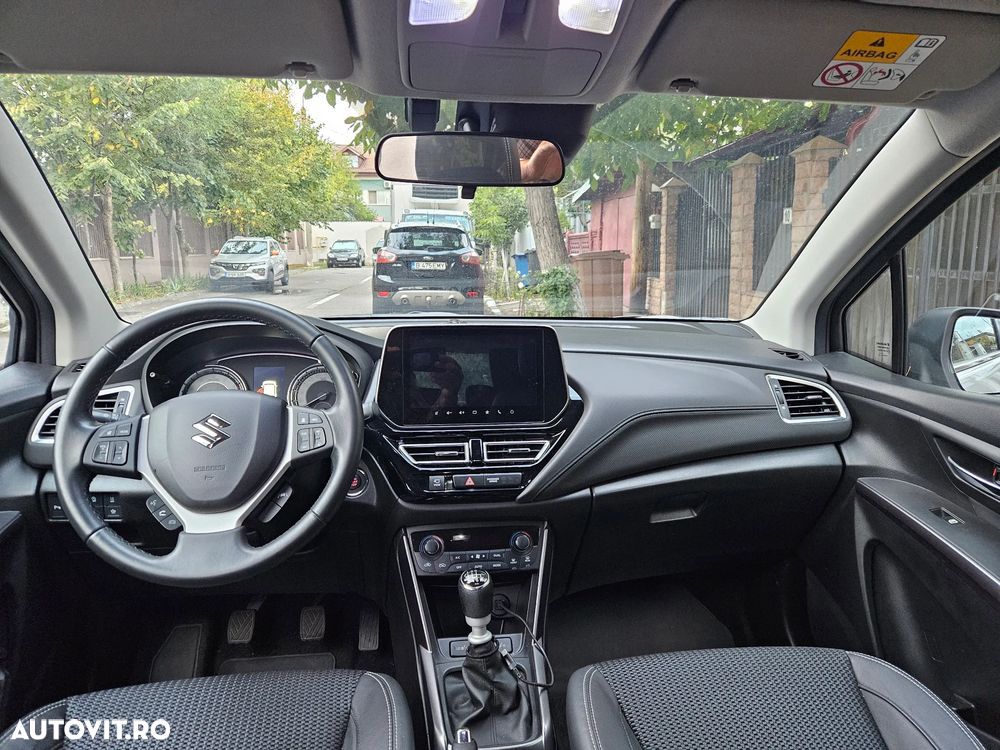 Suzuki S-Cross - 22