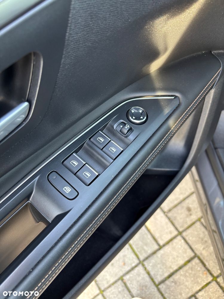 Peugeot 5008 1.2 PureTech GT S&S - 8