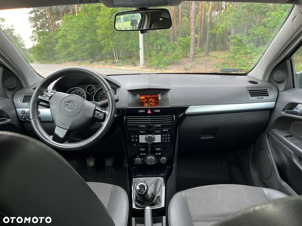 Opel Astra 1.6 Turbo Sport - 5