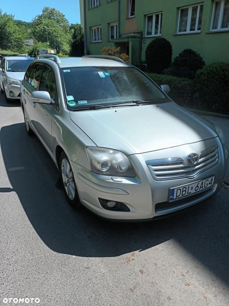 Toyota Avensis 2.0 D-4D Executive - 2