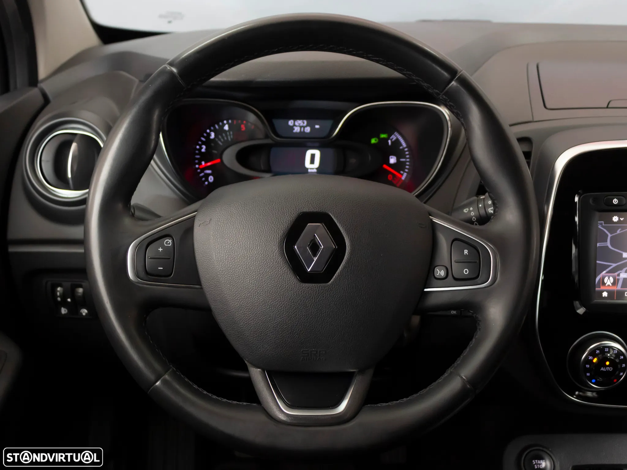 Renault Captur 1.5 dCi Exclusive - 22