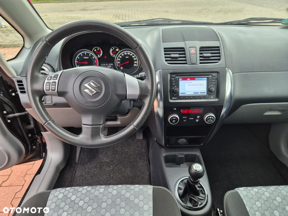 Suzuki SX4 1.6 VVT 4x2 Style - 13
