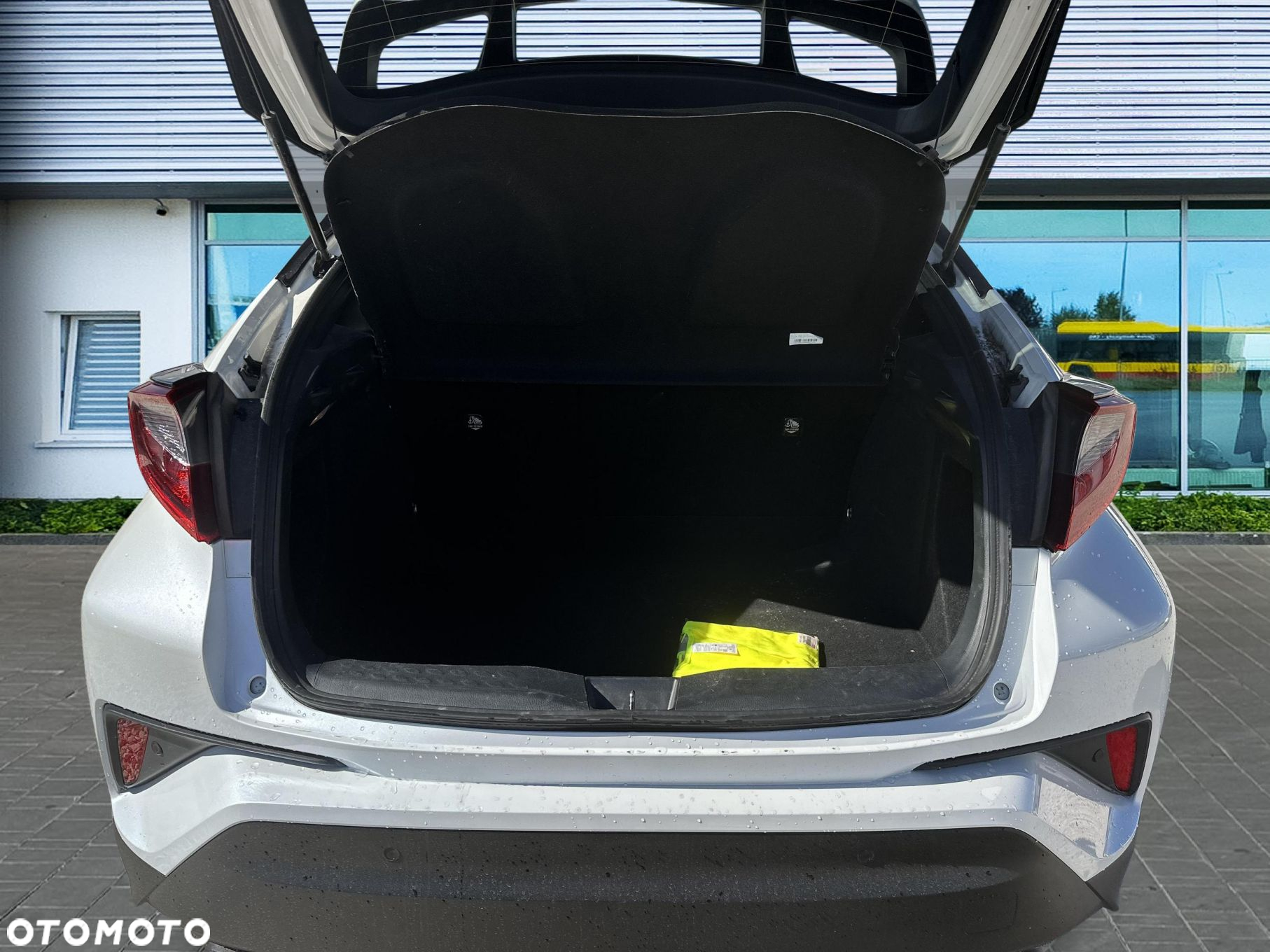 Toyota C-HR 1.8 Hybrid Style - 19
