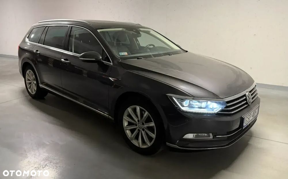 Volkswagen Passat 1.5 TSI EVO Highline DSG - 1