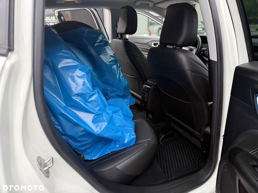Jeep Compass 1.5 T4 mHEV Limited FWD S&S DCT - 25