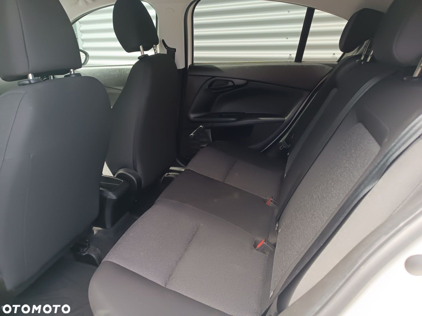 Fiat Tipo 1.4 T-Jet 16v Street - 28