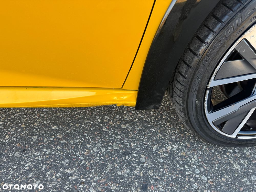 Peugeot 208 PureTech 100 EAT8 GT Pack - 9