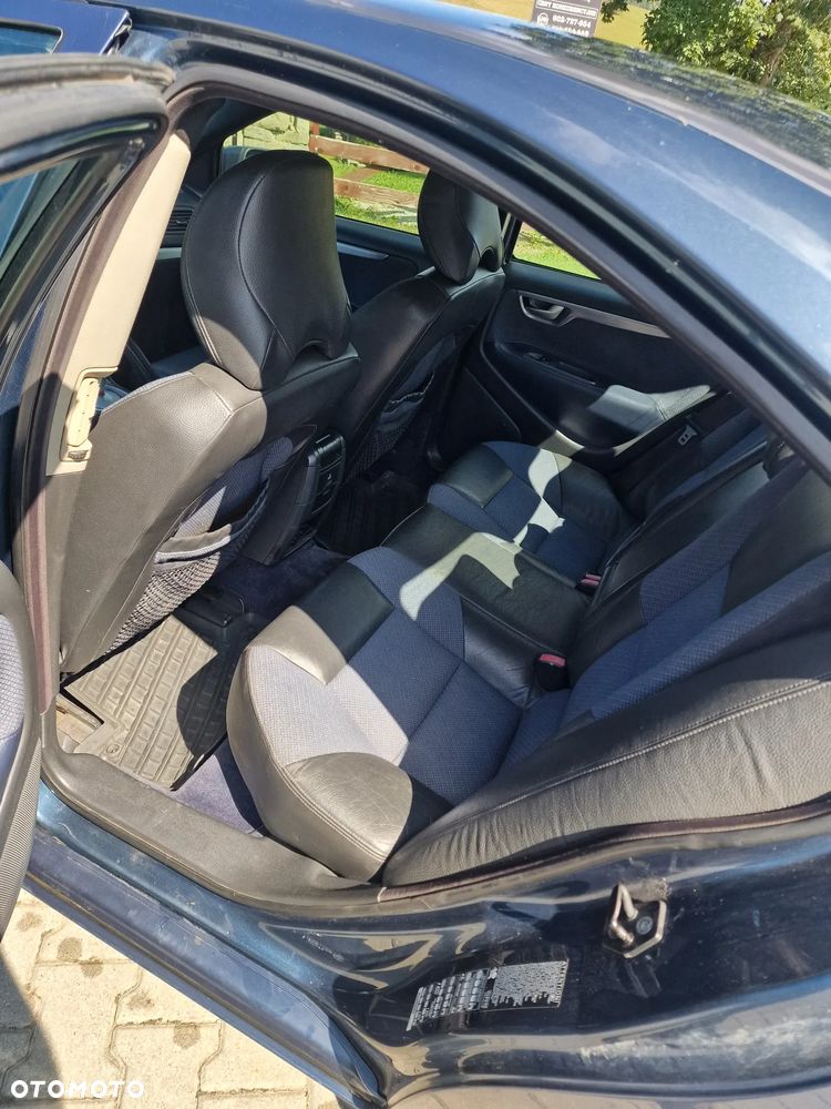 Volvo S60 2.4D5 Summum - 8