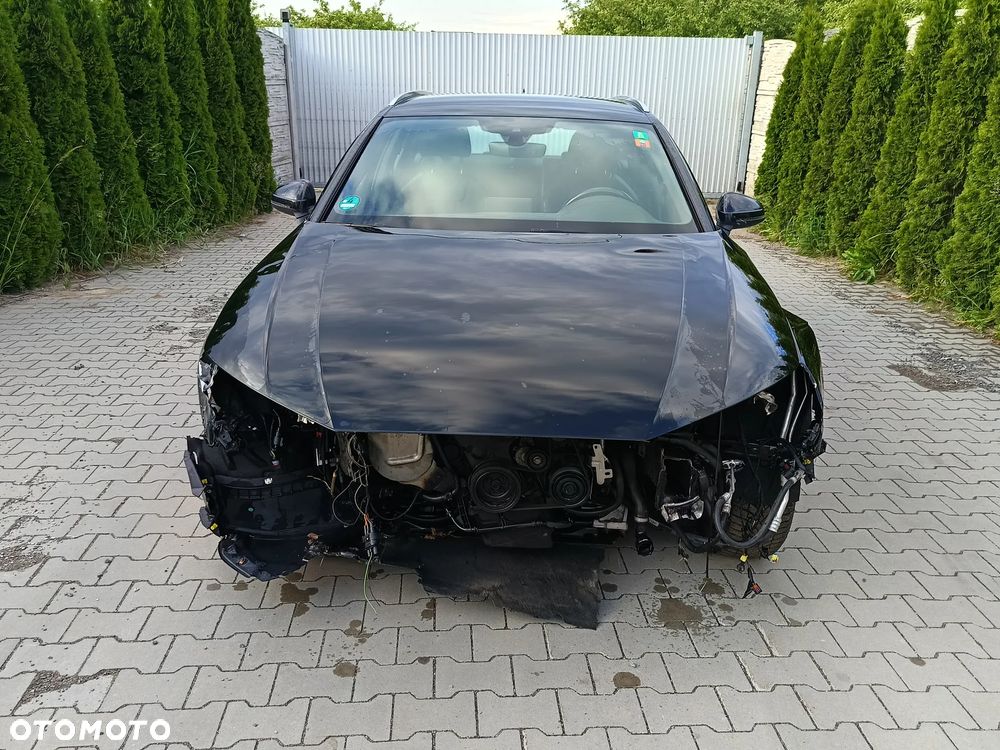 Audi A4 Avant 2.0 TDI ultra S tronic - 10