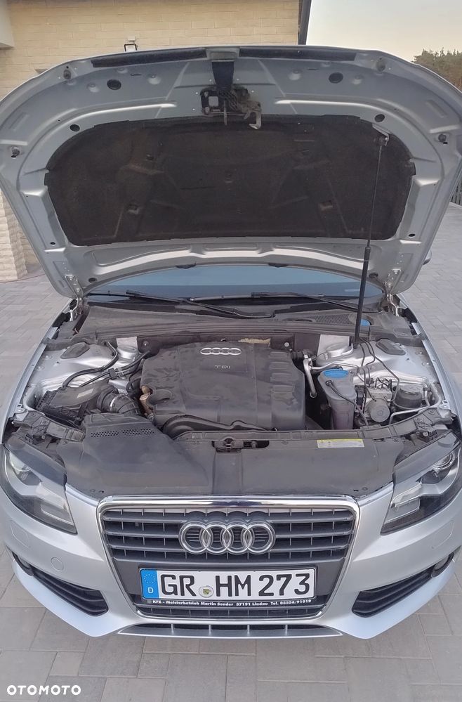 Audi A4 Avant 2.0 TDI DPF multitronic Ambiente - 25