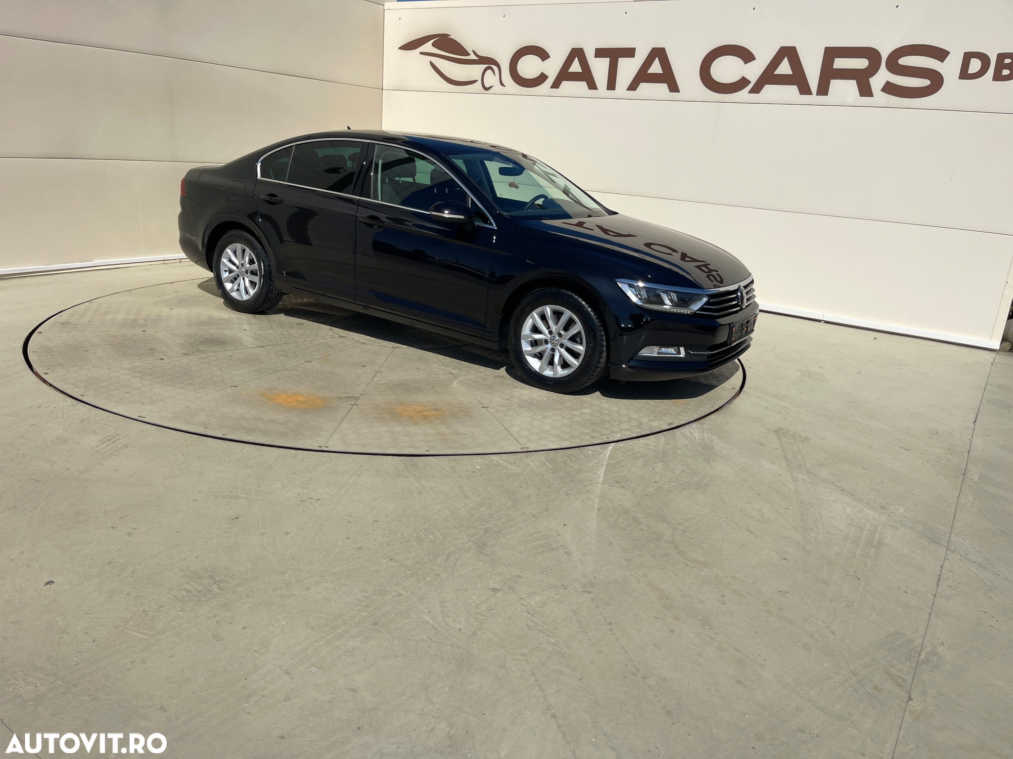 Volkswagen Passat - 20