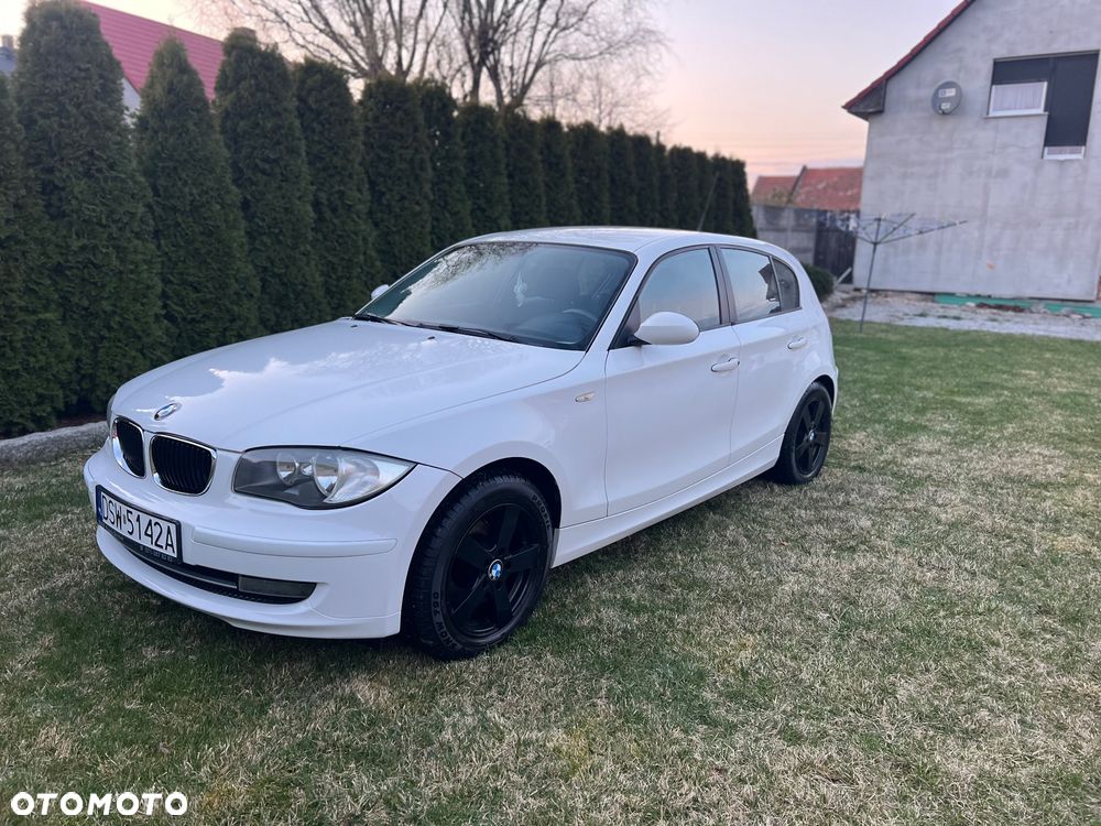 BMW Seria 1 - 12