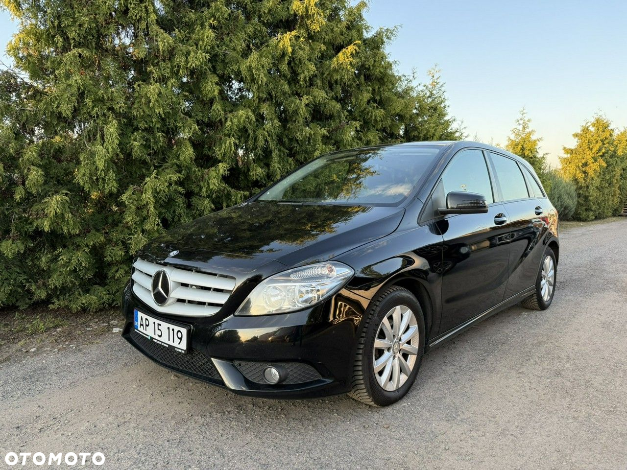 Mercedes-Benz Klasa B 180 CDI BlueEffICIENCY Edition - 4