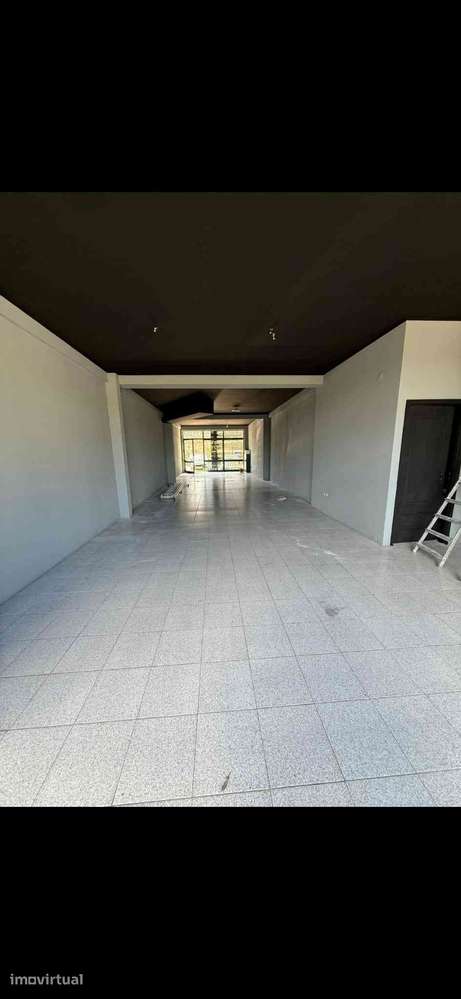 Loja, 90 m², Campanhã - Grande imagem: 4/4