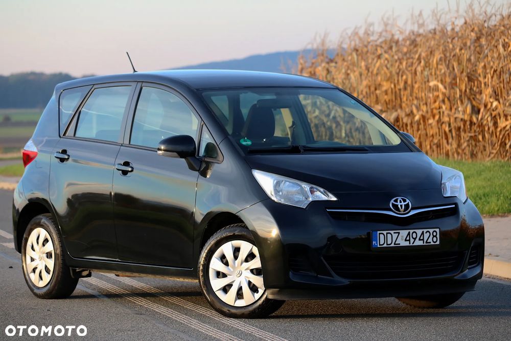 Toyota Verso S 1.33 Premium - 24