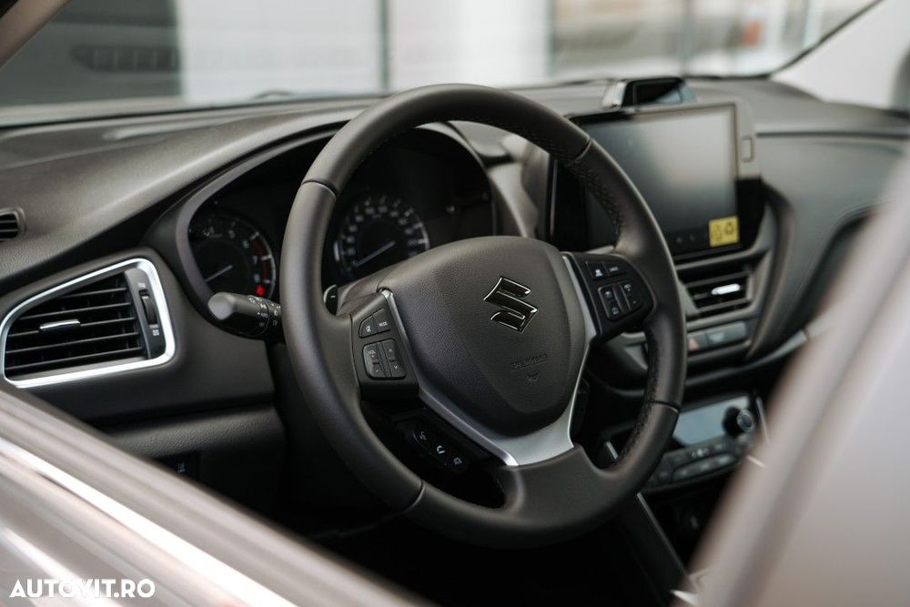 Suzuki S-Cross - 14