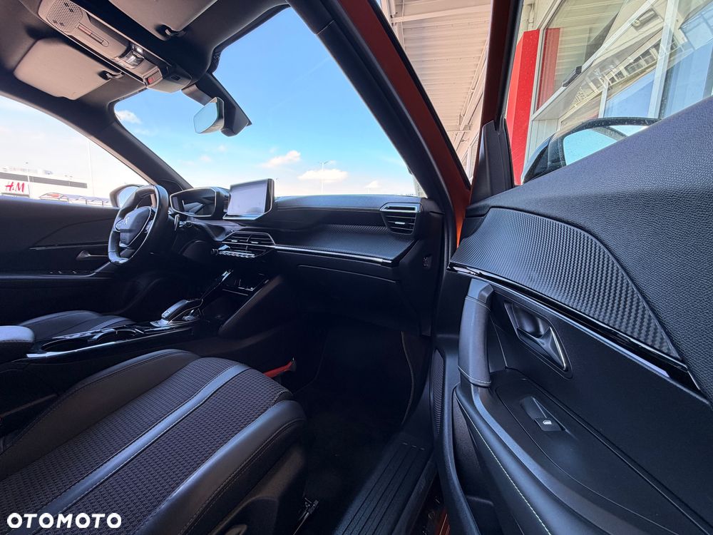 Peugeot 2008 1.5 BlueHDi GT S&S EAT8 - 13