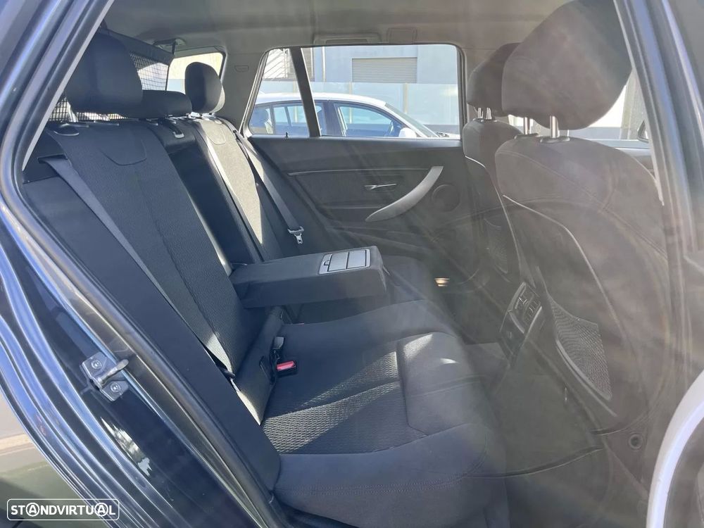 BMW 320 d Touring Sport Line - 45