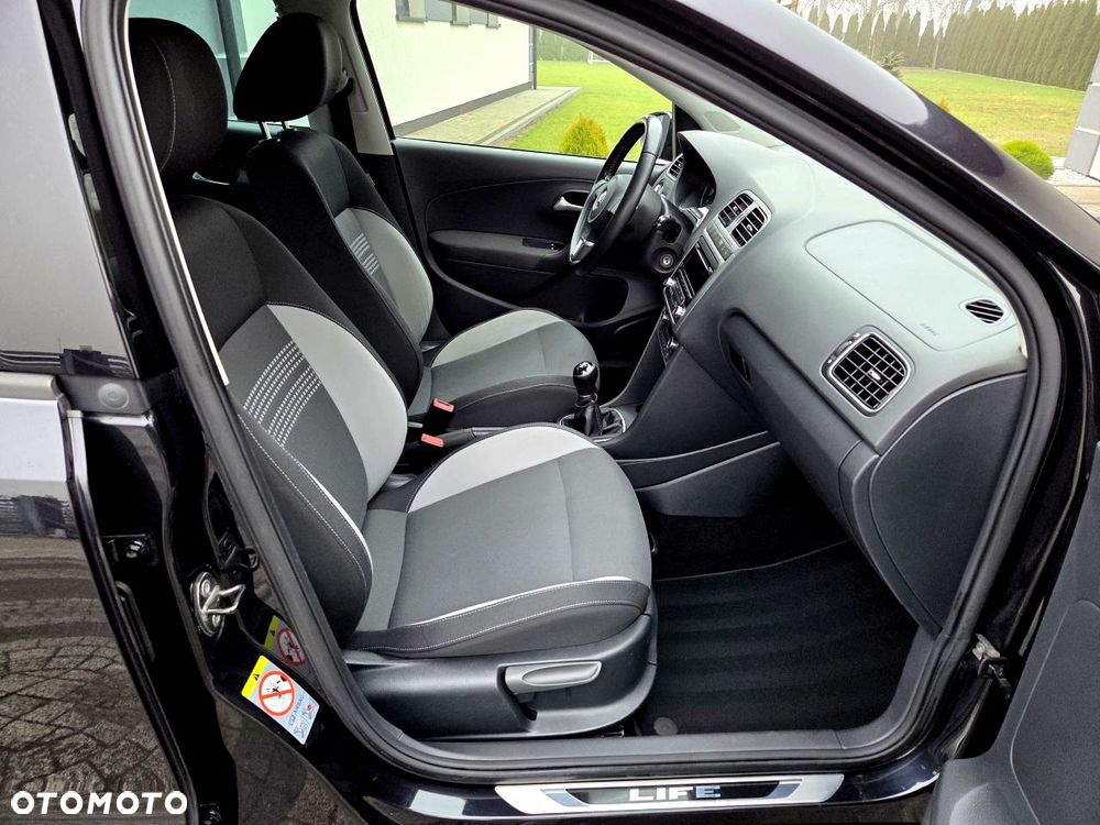 Volkswagen Polo 1.6 TDI Blue Motion Technology Life - 17