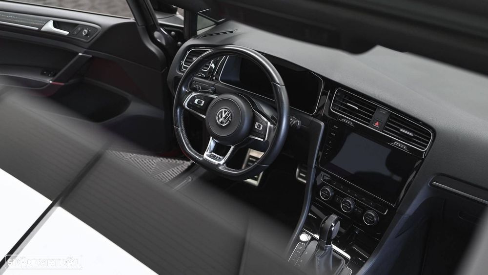 VW Golf Variant 2.0 TDi GTD DSG - 21