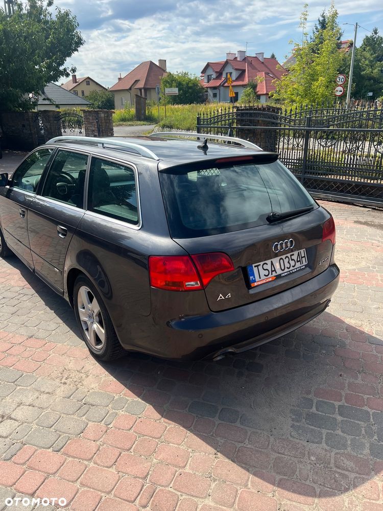 Audi A4 Avant 2.0 TDI DPF - 5