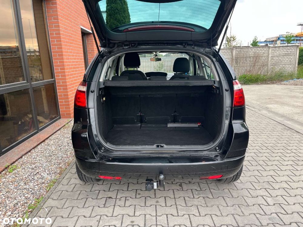 Citroën C4 Picasso 1.6 HDi FAP Style - 23